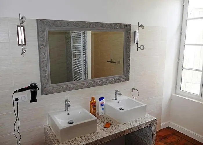 Le Gite Des Carmes Vakantiehuis *